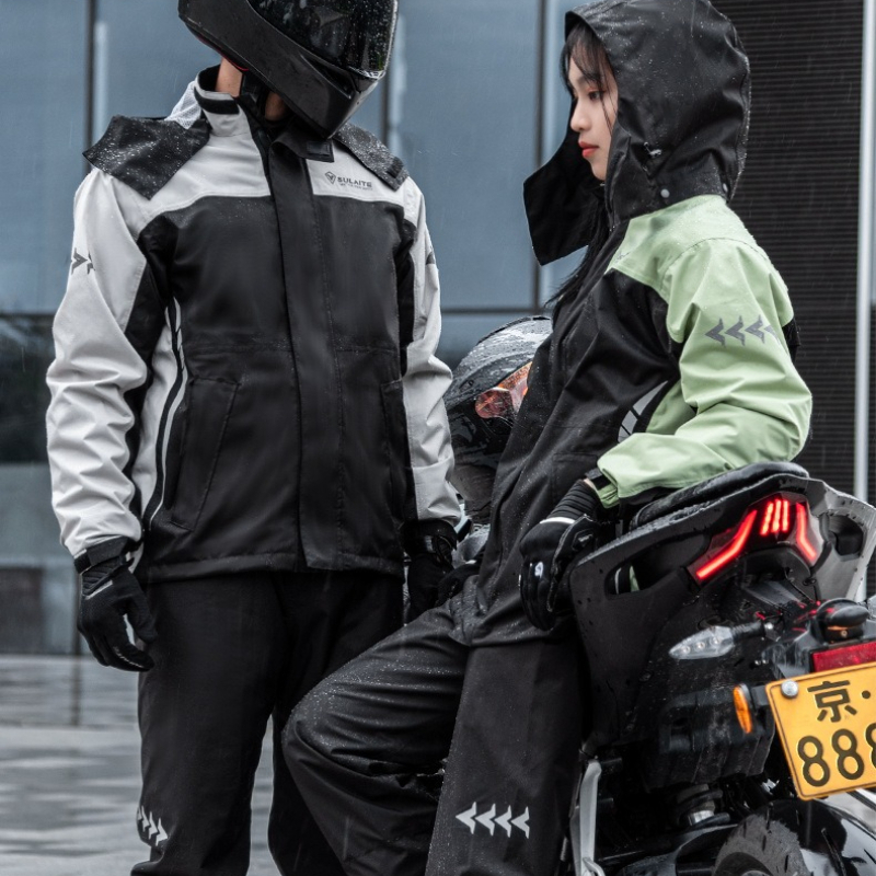 Conjunto de Jaqueta e Calças I - Cycling Commute Rain avaliação e preço